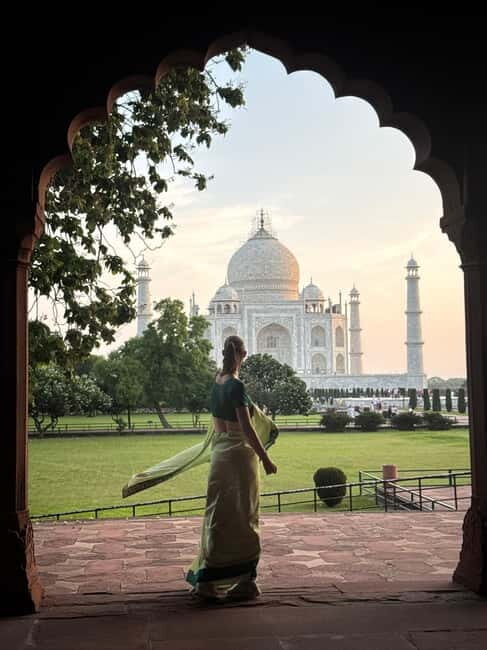 All Inclusive Taj Mahal & Agra Fort Tour From New Delhi - An In-Depth Look at the Tour Experience