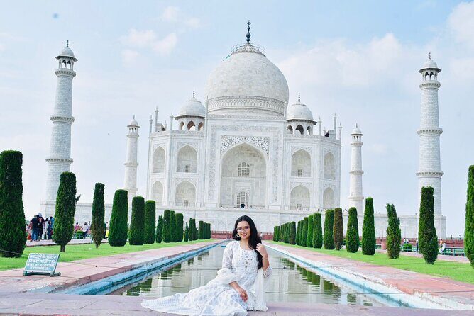 All Inclusive Taj Mahal Skip the Line Same Day Tour From Delhi - Key Points