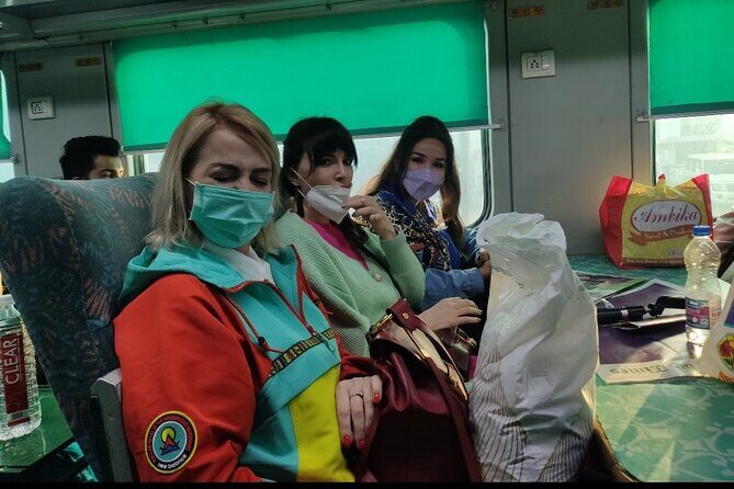 All-Inclusive Taj Mahal Tour by Gatimaan Express from Delhi - Why Choose the All-Inclusive Taj Mahal Tour by Gatimaan Express?