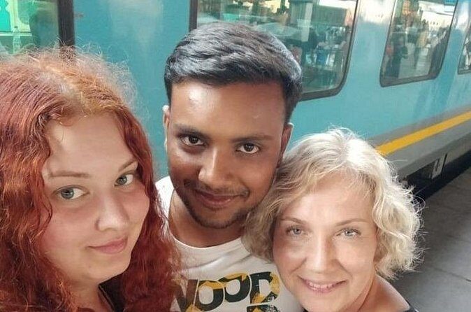 All-Inclusive Taj Mahal Tour by Gatimaan Express from Delhi - Does the Price Reflect the Value?