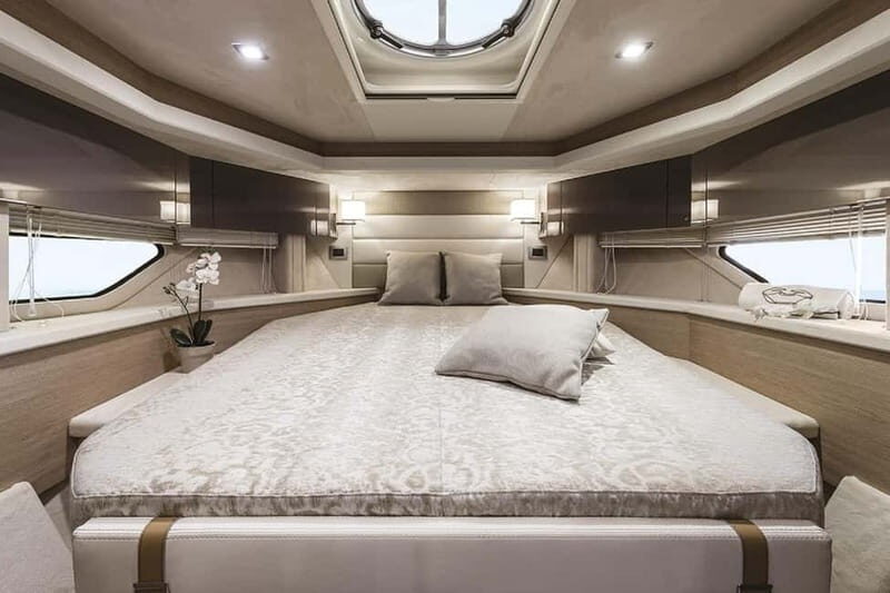 All Inclusive Taormina Bay privare luxurious yacht - Key Points