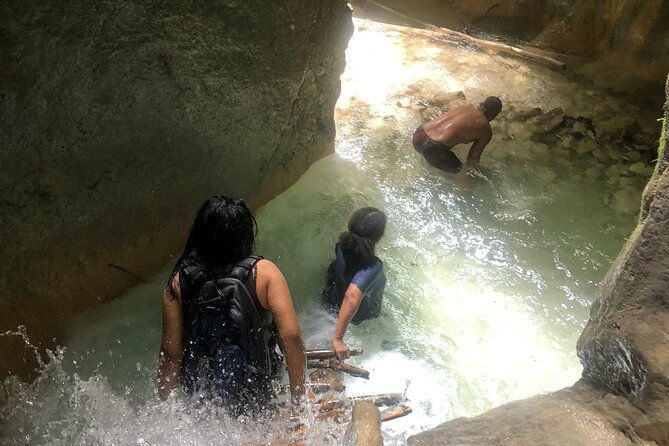 all-inclusive-tour-of-the-cueva-de-la-virgen-water-trail