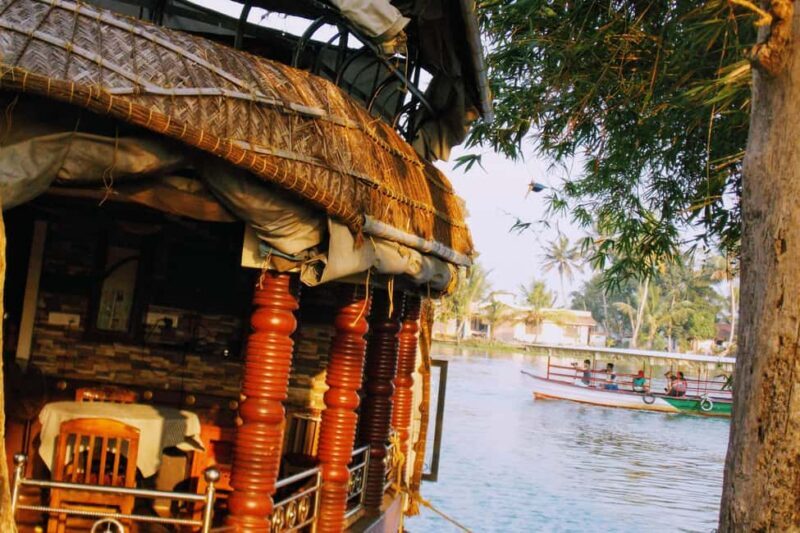 Alleppey / Alappuzha Houseboat Day Cruise with Lunch: Cochin - Exploring the Itinerary and What It Means for You