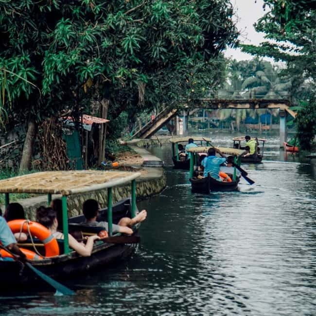 Alleppey: Kayaking and Shikkara Boat Tour with Local Meal - What Makes This Tour Special