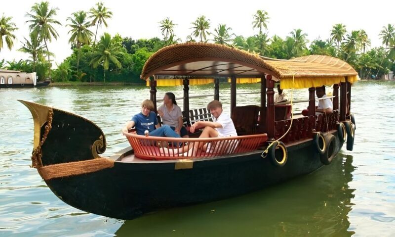 Alleppey Shikara boat ride - Closing the Ride