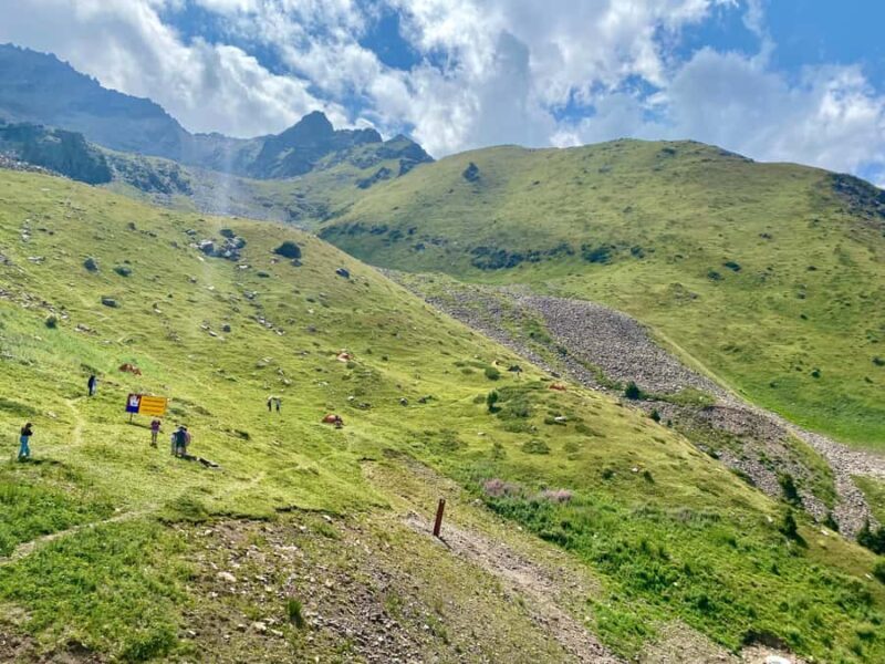 Almaty: Shymbulak Ski Resort and Medeu Skating Rink Tour - Analyzing Value and Suitability
