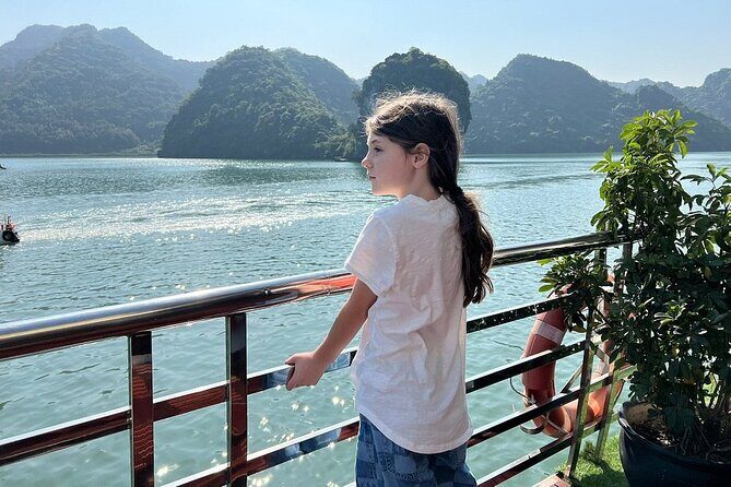 Alova Premium Cruise - Ha long Bay Day Trip from Hanoi - FAQs