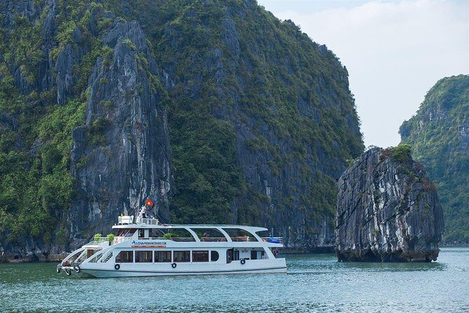 Alova Premium Cruise visit Halong Bay In One Day, Lunch and Kayak - Key Points