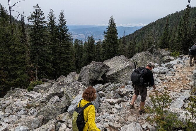 alpine-lake-float-and-guided-hike-in-the-bitterroot-mountains-2