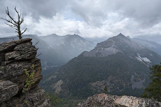alpine-lake-float-and-guided-hike-in-the-bitterroot-mountains