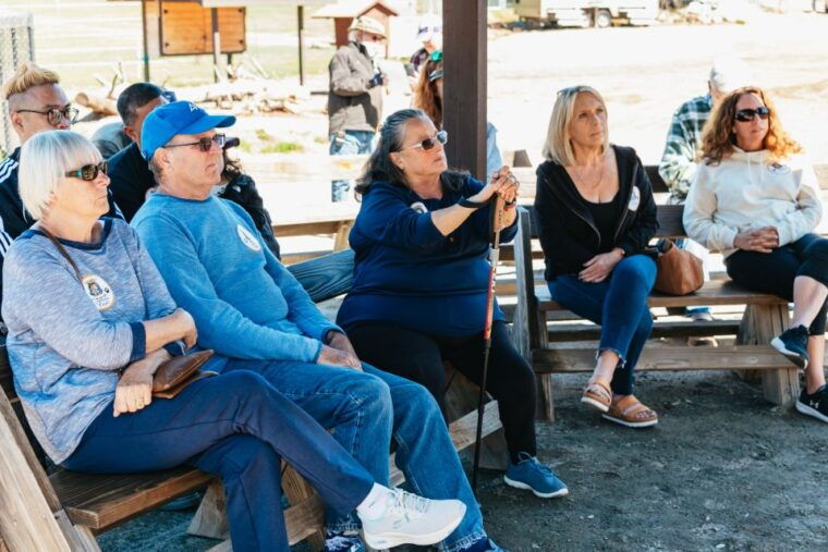 alpine-lions-tigers-bears-animal-sanctuary-guided-visit