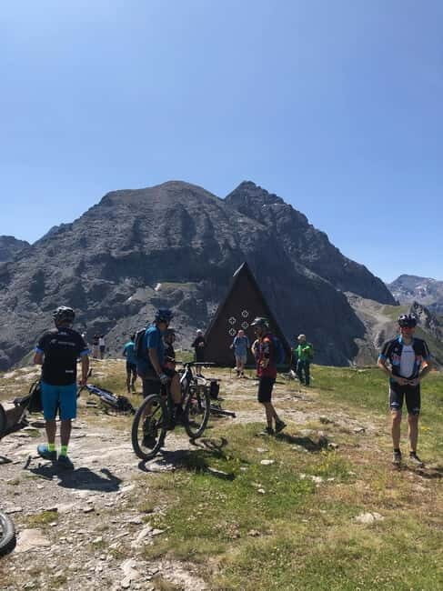 Alps: Sporty MTB tour among single track, alpine peaks and border history - Key Points
