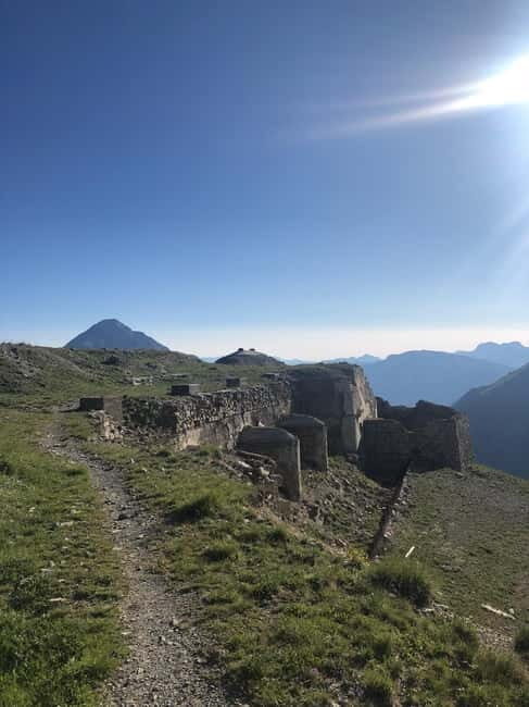 Alps: Sporty MTB tour among single track, alpine peaks and border history - The Itinerary in Detail