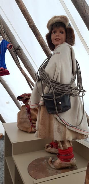 alta-sami-cultural-experience-lavvu-reindeers