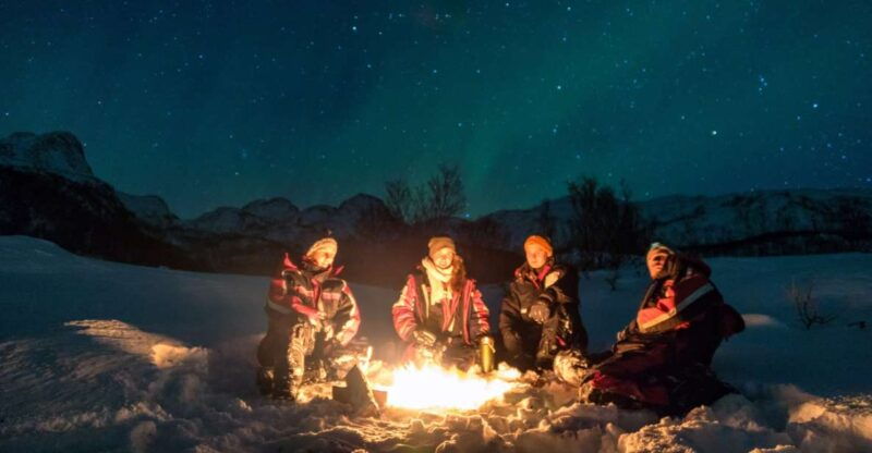 alta-small-group-guided-northern-lights-tour