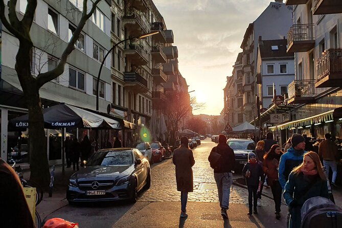 alternative-hamburg-private-alternative-street-art-tour