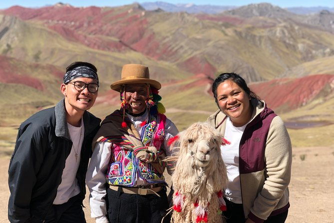 alternative-rainbow-mountain-palccoyo-hike-6-small-group