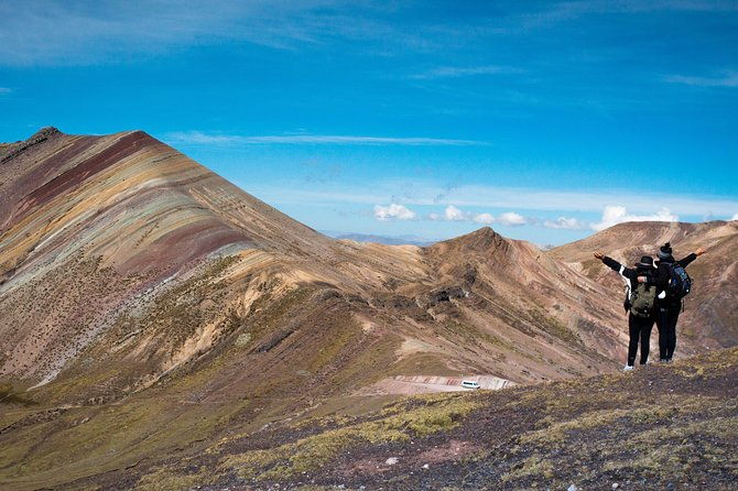 alternative-rainbow-mountain-palccoyo-hike-6-small-group