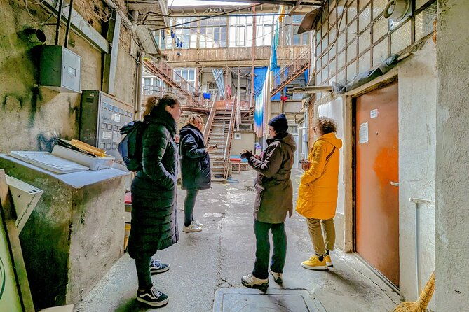 alternative-walking-tour-new-tiflis-and-backstreets