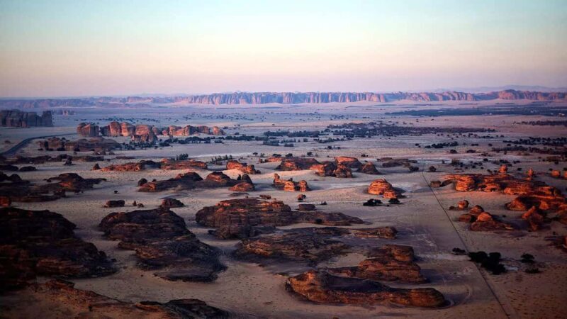 AlUla: Elephant Rock and Hidden Gems Private Tour - Key Points