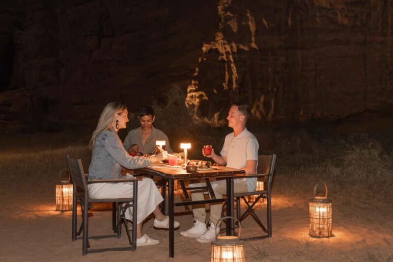 AlUla: Sharaan Platinum Dinner Safari - Key Points