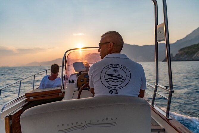 amalfi-boat-tour-from-to-positano-praiano-or-amalfi-7-hours