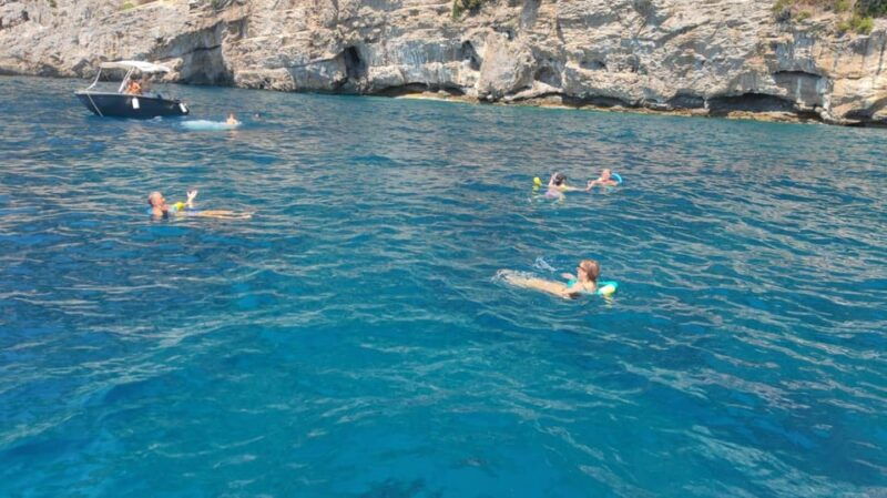 amalfi-coast-all-inclusive-premium-private-boat-tour-2
