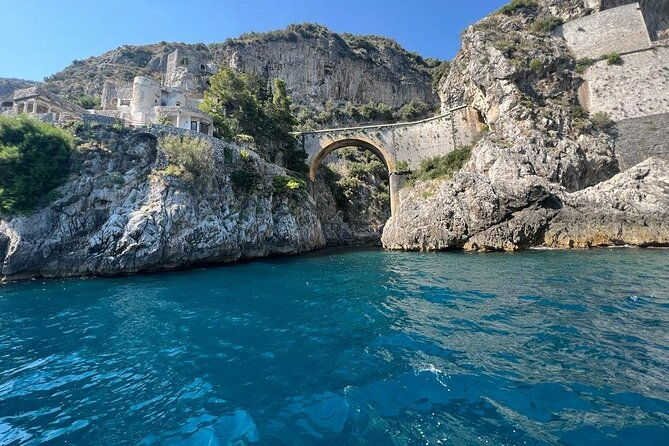 amalfi-coast-all-inclusive-private-boat-tour