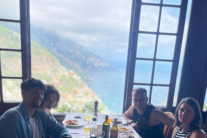 amalfi-coast-and-sorrento-private-full-day-tour