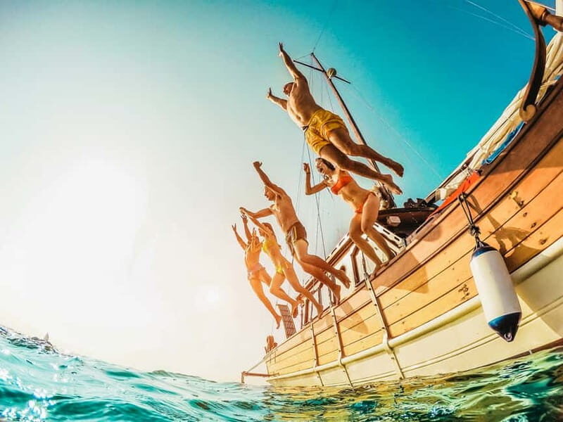 Amalfi Coast: Boat and Snorkeling Tour with Fruit & Drinks - Breaking Down the Itinerary