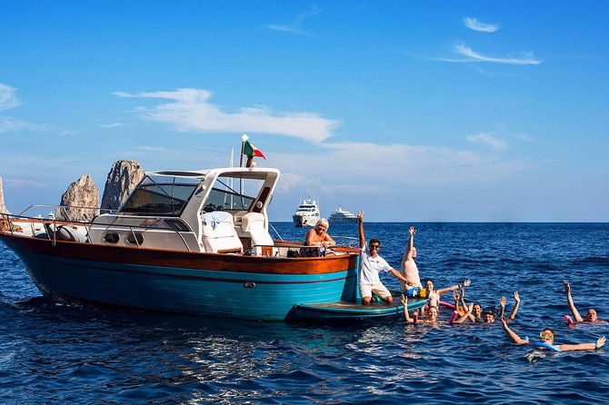amalfi-coast-boat-tour-from-sorrento-with-positano-visit