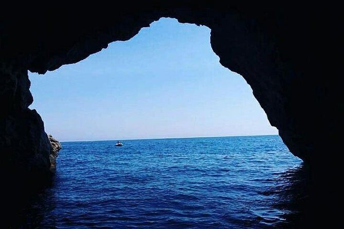Amalfi Coast by Boat - FAQs