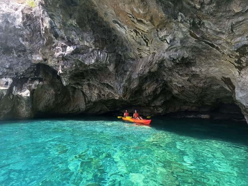 Amalfi Coast: Caves & Hidden Beach Kayak & Snorkeling Tour - A Closer Look at the Amalfi Coast Kayak & Snorkeling Experience