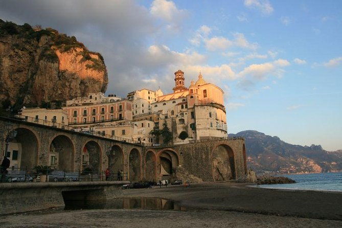 amalfi-coast-day-trip-sorrento-amalfi-positano-ravello