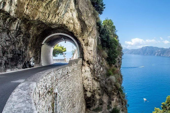 amalfi-coast-drive-day-trip-from-sorrento