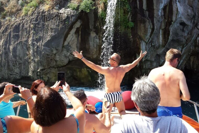 amalfi-coast-full-day-cruise-from-sorrento