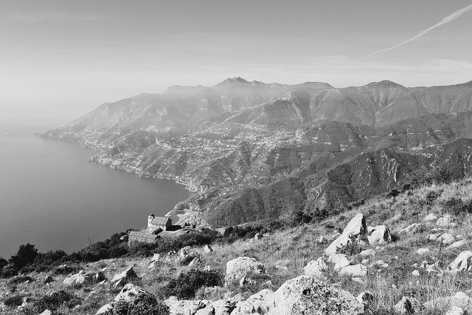 amalfi-coast-hike-to-avvocata-monastery