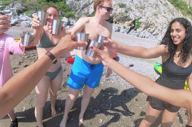 Amalfi Coast Kayak & Snorkeling Tour to the Pandora's Cave - The Experience of the Guides and Group