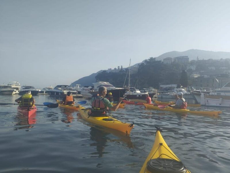amalfi-coast-kayak-tour-with-snack-pack