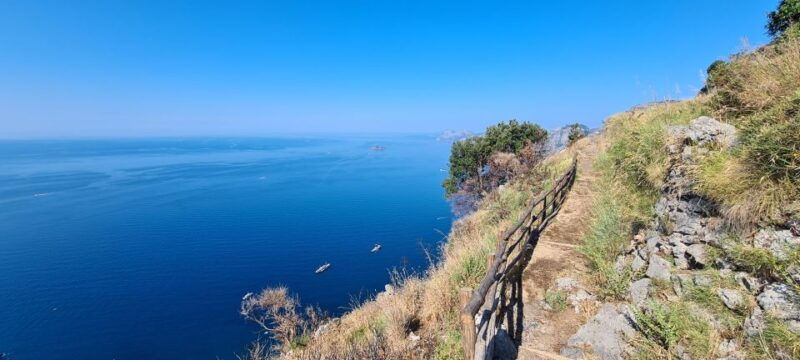 amalfi-coast-path-of-gods-hike-food-at-the-shepherds-hut
