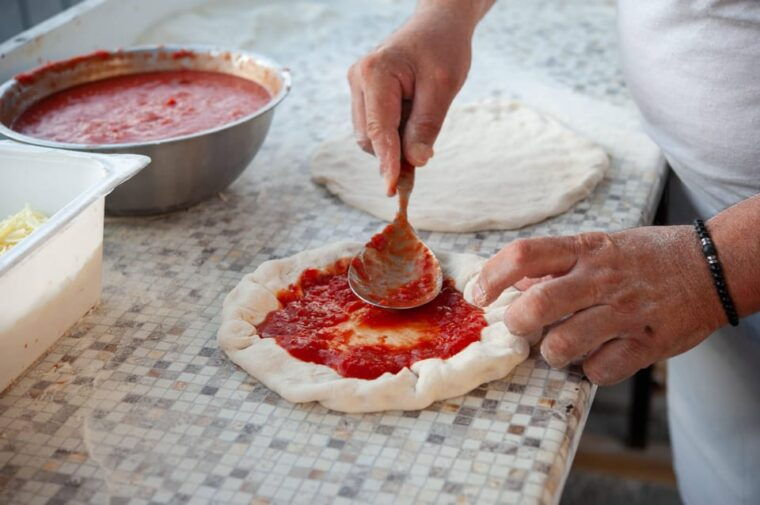 amalfi-coast-pizza-making-class-and-farmhouse-visit