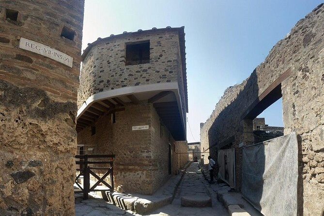 Amalfi Coast: Pompei & Vesuvius small group with Skip the line tickets - Frequently Asked Questions  
