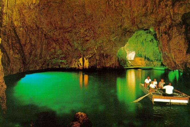 amalfi-coast-positano-and-emerald-grotto-fullday-from-rome