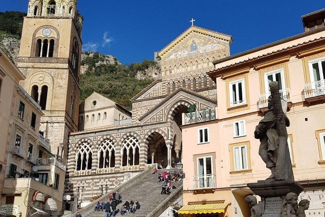 amalfi-coast-positano-emerald-grotto-naples-port-shoreexcursion