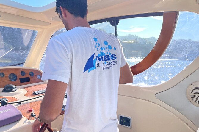 amalfi-coast-premium-boat-tour-max-8-people-from-sorrento