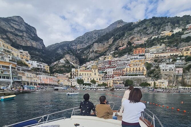 amalfi-coast-premium-boat-tour-max-8-people-from-sorrento