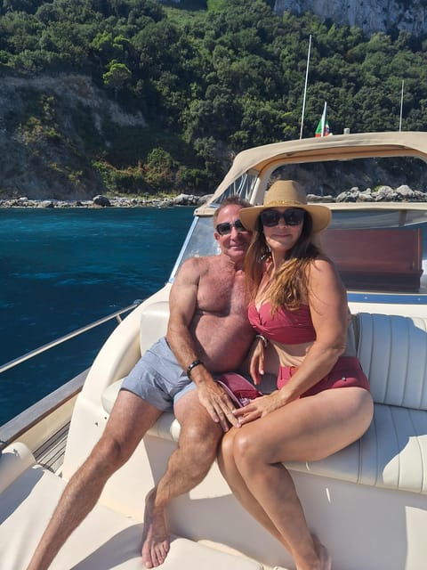 amalfi-coast-private-boat-tour-4