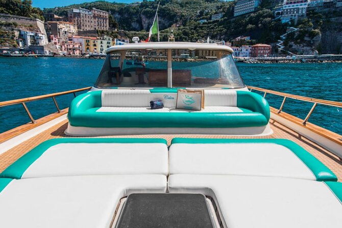amalfi-coast-private-boat-tour-from-sorrento-positano-or-naples-3