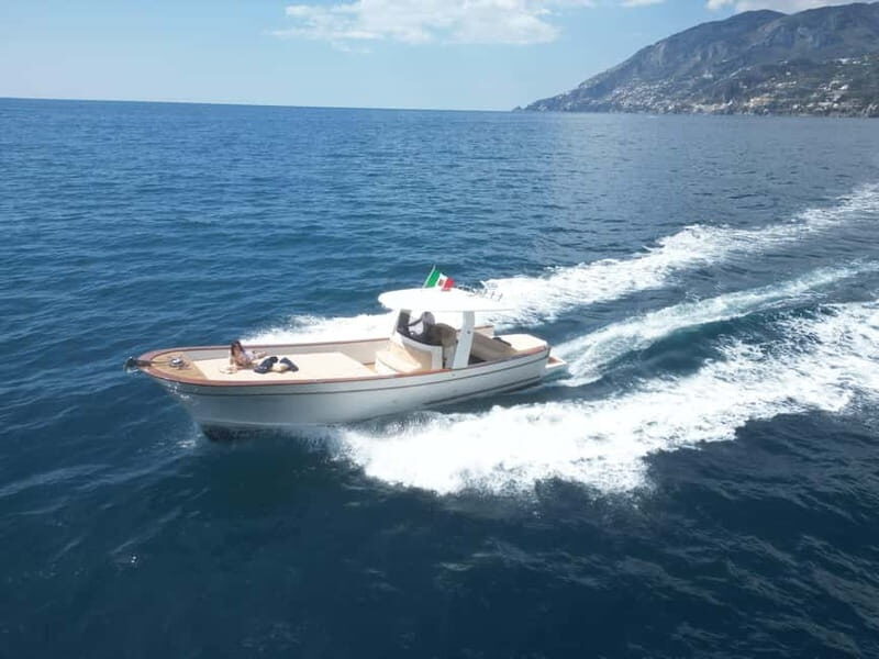 Amalfi Coast: private boat tours along the coast - The Experience on the Water