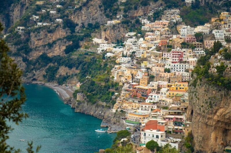 amalfi-coast-private-tour-from-sorrento-on-gozzo-9-cabin